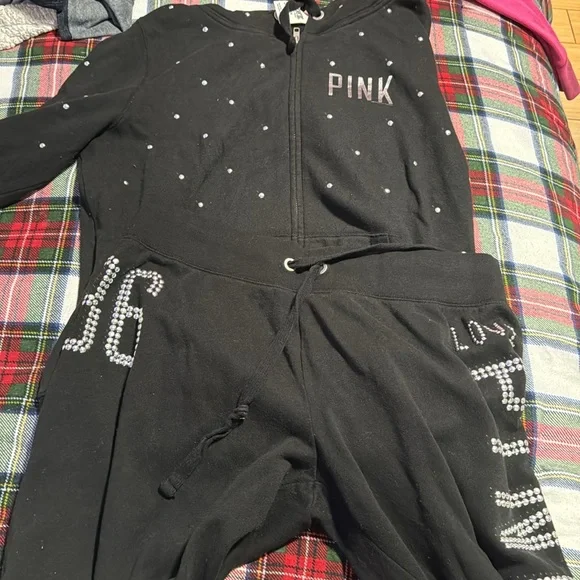 EXTREMELY RARE -PINK Victoria's Secret Black Rhinestone Zip Hoodie & Joggers - Picture 12 of 12